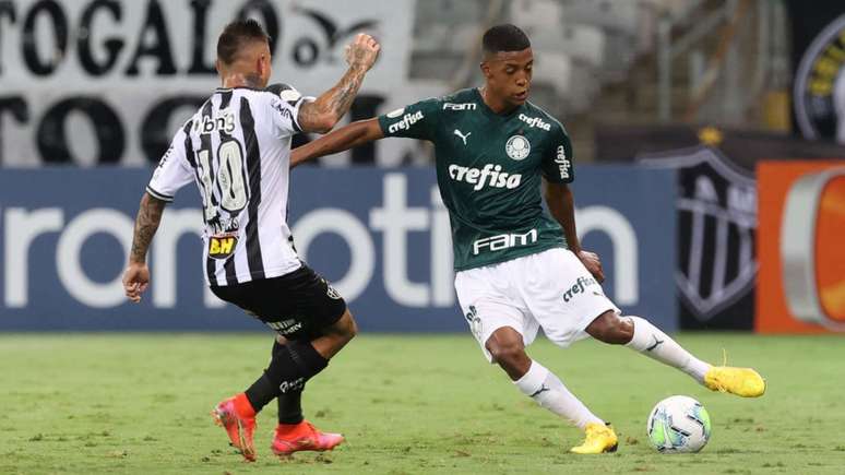 Vanderlan em ação pelo Palmeiras diante do Atlético-MG, pelo Brasileirão de 2020 (Foto: Cesar Greco/Palmeiras)