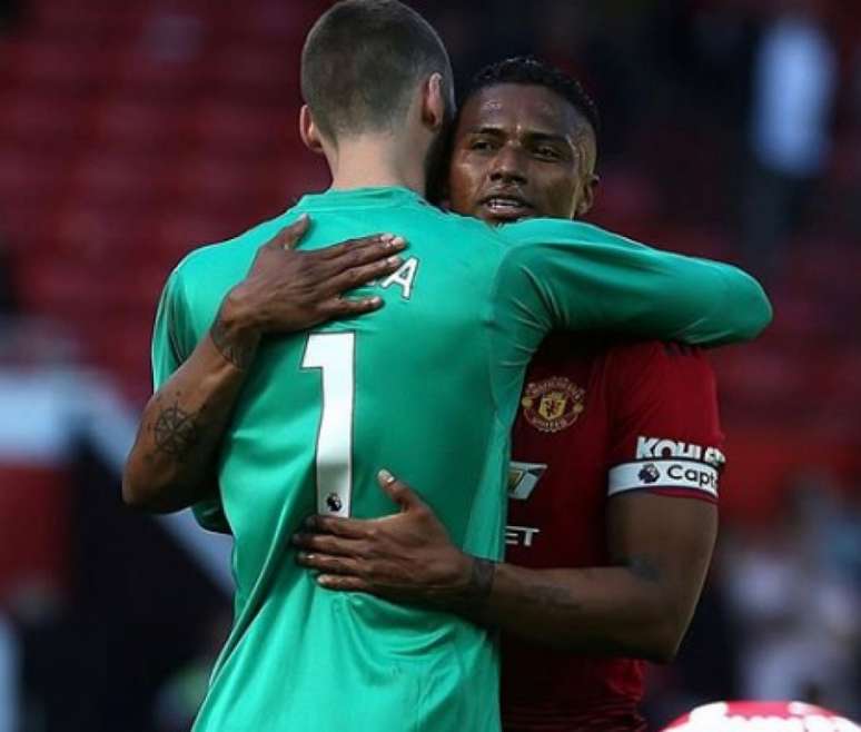 Antonio Valencia se aposentou nesta quarta-feira (Foto: Instagram/Valencia)