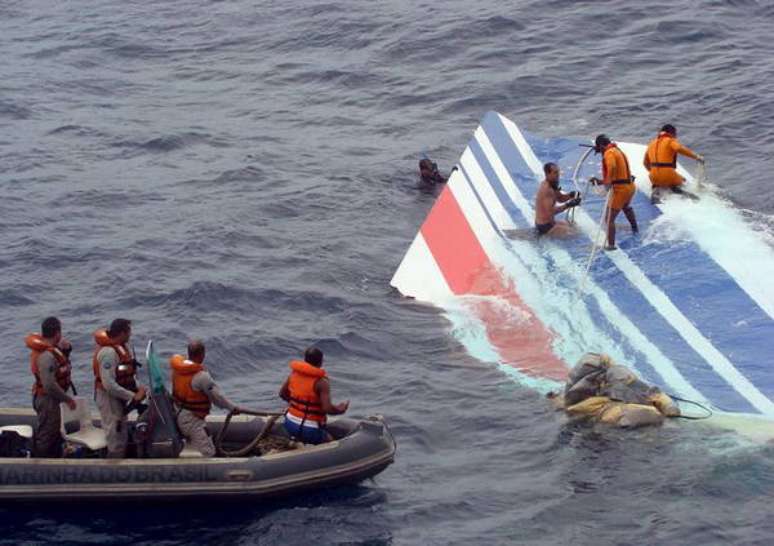 Destroços do Airbus A330 da Air France