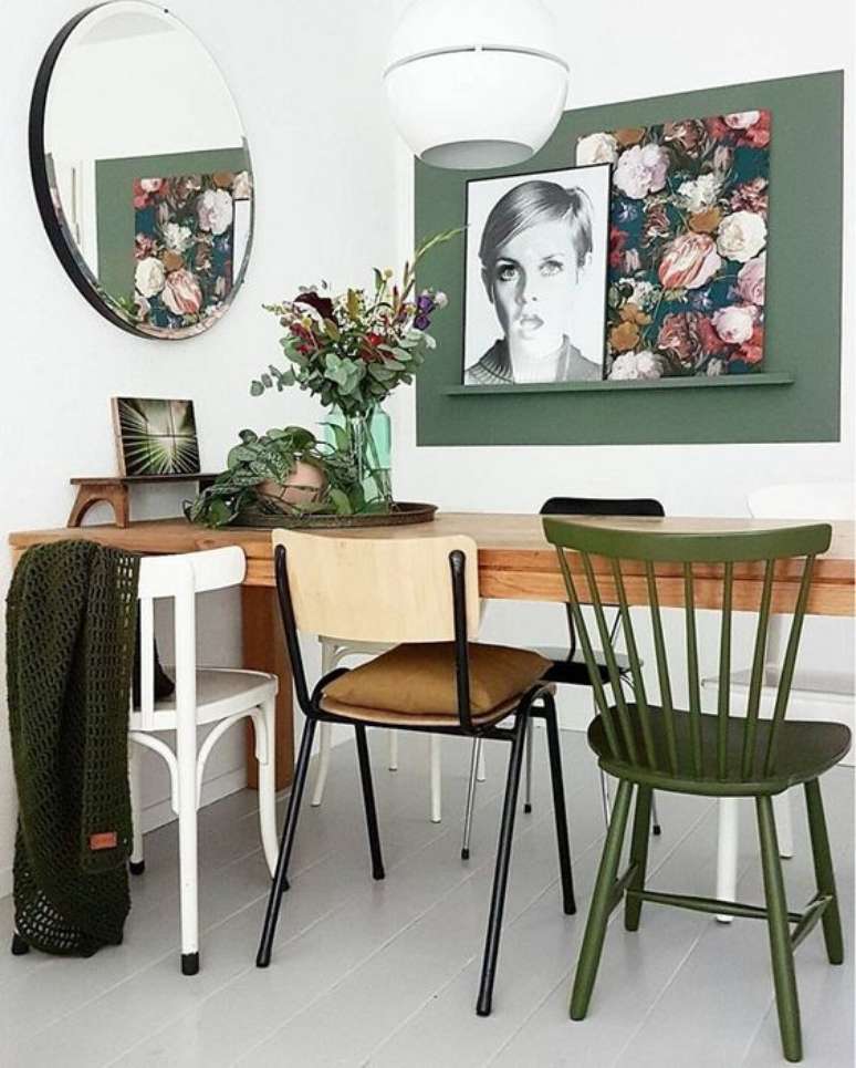 2. Sala de jantar com cadeiras diferentes – Foto Casa Vogue