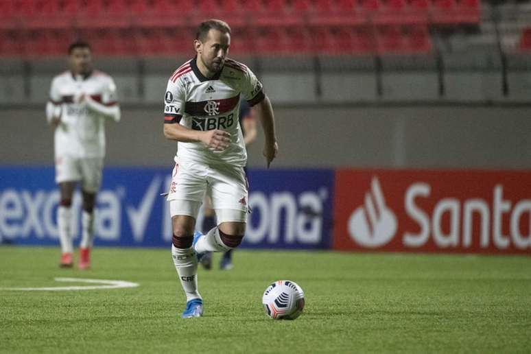 Everton Ribeiro esteve em campo no empate do Flamengo na Libertadores (Foto: Alexandre Vidal/Flamengo)