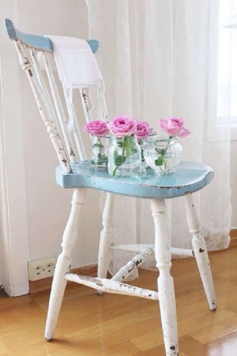 50. Reforma de cadeira para decora&ccedil;&atilde;o moderna &ndash; Foto Vintages Habby Pink