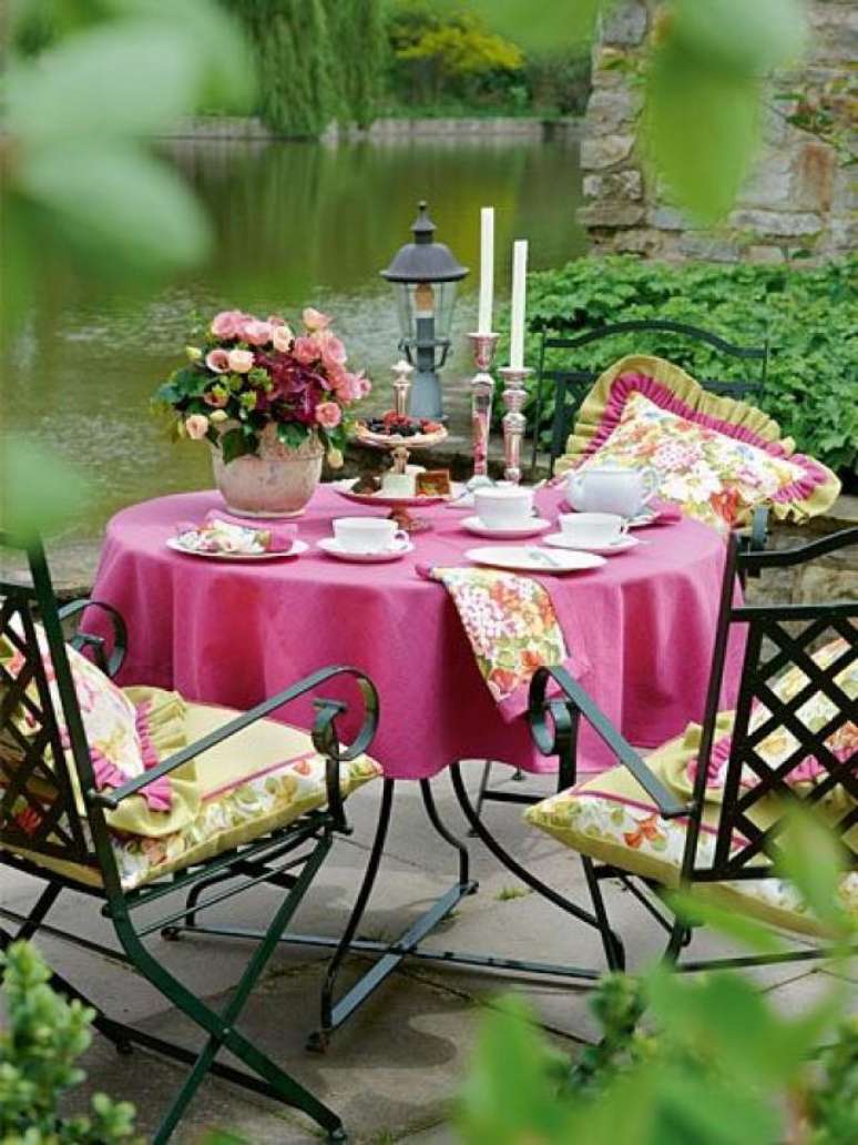 40. Mesa de ferro para jardim &ndash; Foto Weddbook