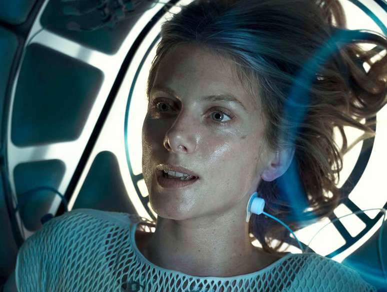 "Oxigênio" estreia na Netflix com aprovação maior que filmes do Oscar 2021