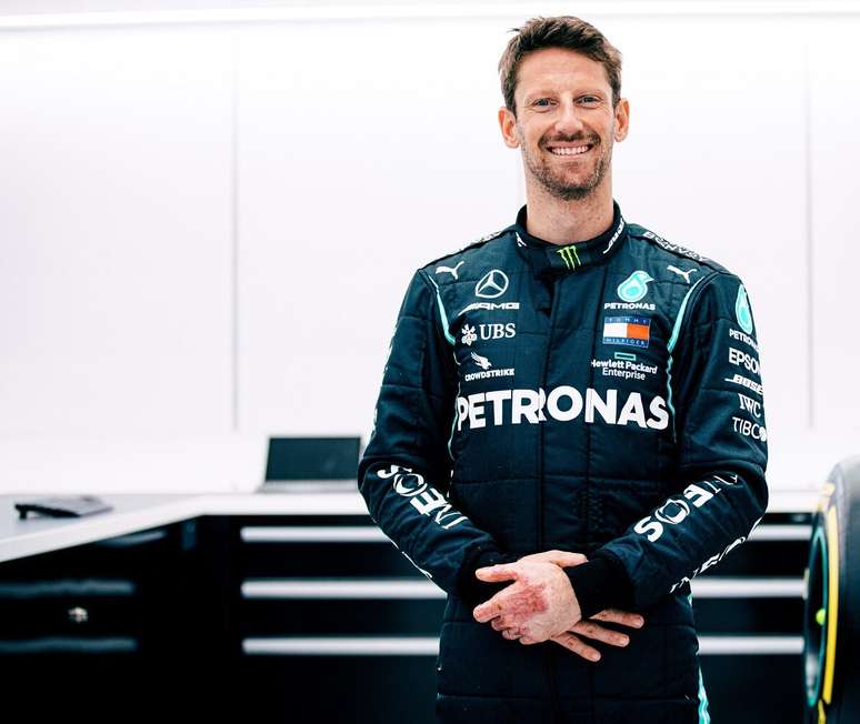 Romain Grosjean sorri com a chance de estar vivo depois da quase tragédia do GP do Bahrein de 2020 
