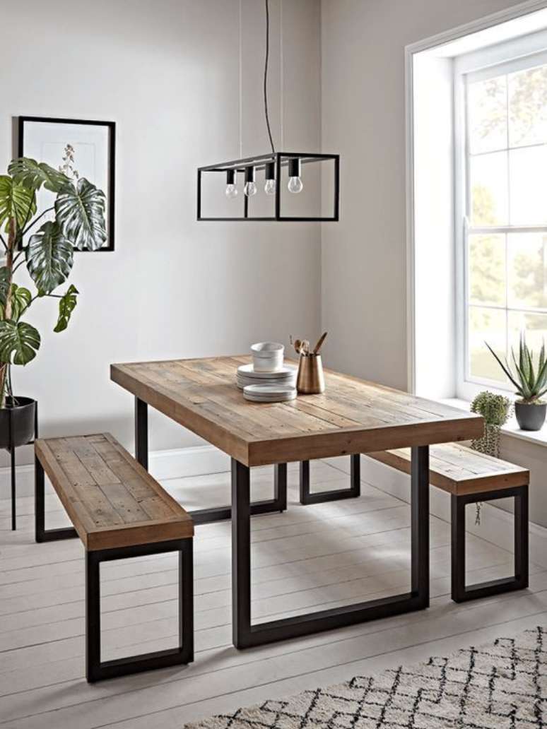 37. Mesa de ferro e madeira para sala de jantar moderna – Foto Arkpad