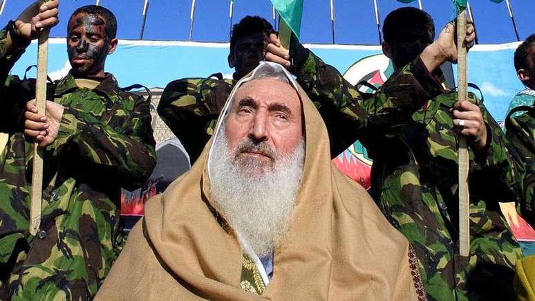 Sheikh Ahmed Yassin, lídeer espiritual do Hamas morto em um ataque de Israel em 2004