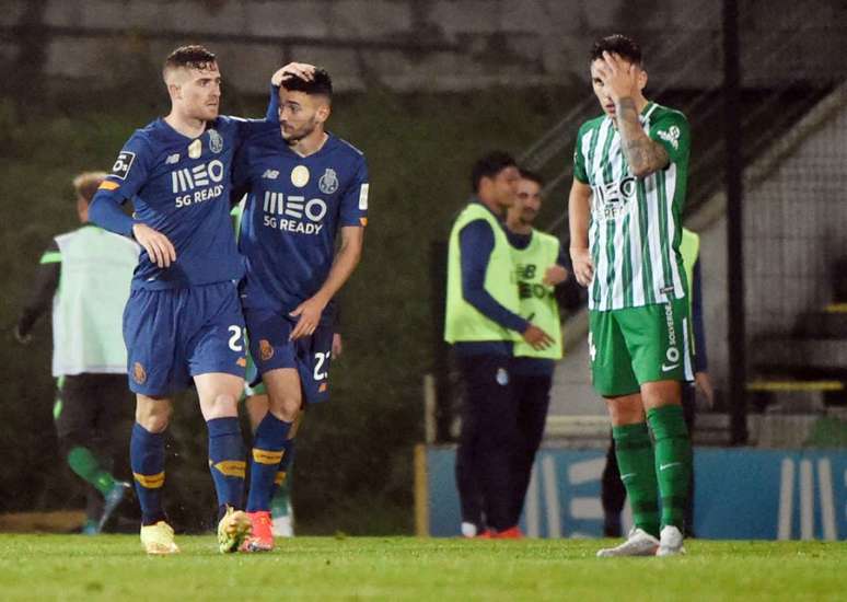 Porto venceu com gols de Toni Martínez, Luis Díaz e Sérgio Oliveira (Foto: MIGUEL RIOPA / AFP)