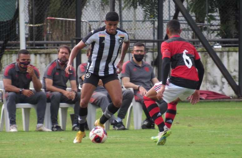 A partida foi disputada na Gávea (Foto: Fabio de Paula/BFR)