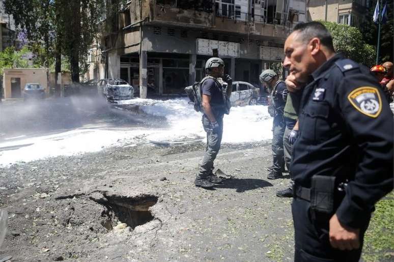 Foguete atingiu Ramat Gan, bairro israelense