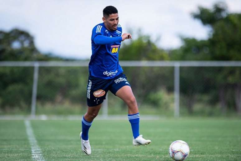 Zé Eduardo apresentou melhora em seus exames e está perto de ser liberado para os treinos-(Divulgação/Cruzeiro)