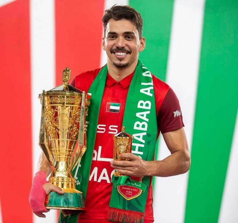 Ala Leozinho conquista o prêmio de Melhor Jovem Jogador do Mundo