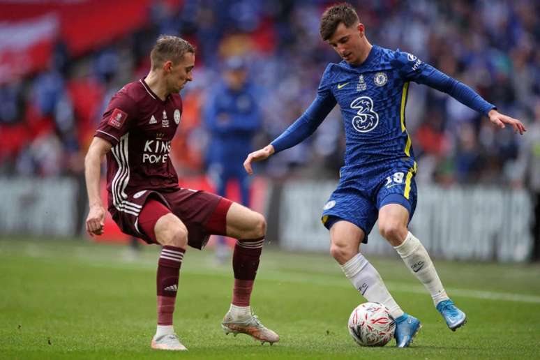 Equipes protagonizaram duelo equilibrado no final de semana (Foto: NICK POTTS / POOL / AFP)