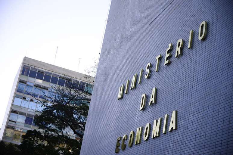 Segundo secretaria do Ministrério da Economia, o setor de serviços tem apresentado recuperação em 2021 e está mais próximo do nível pré-crise.