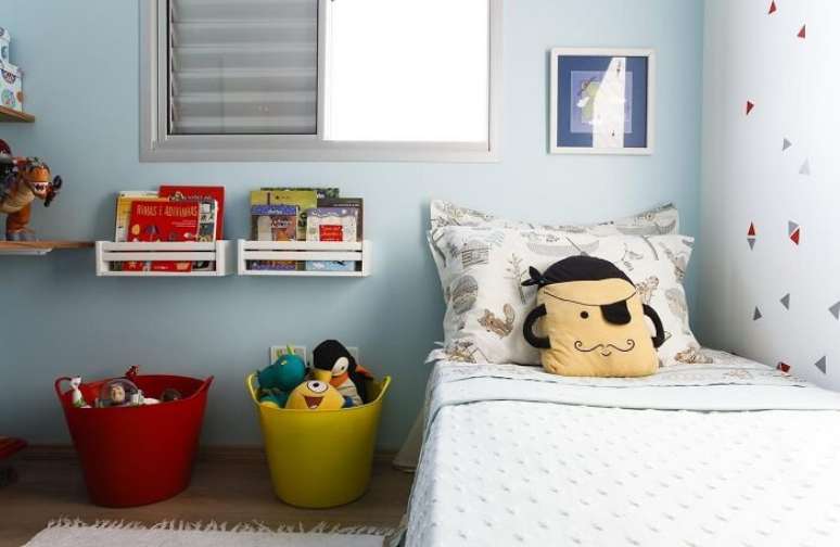 15. Almofada infantil decorativa com formato de pirata. Fonte: Buji Decora&ccedil;&atilde;o Reuso