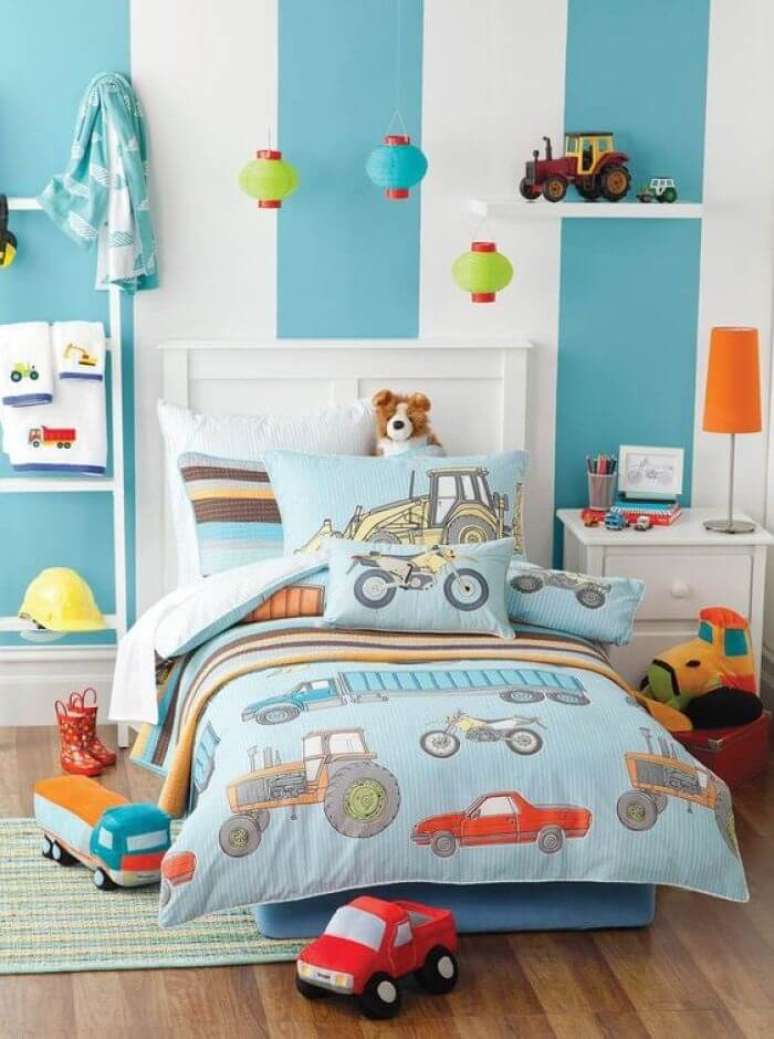 47. Kit almofadas para quarto infantil com temática de veículos. Fonte: Pinterest