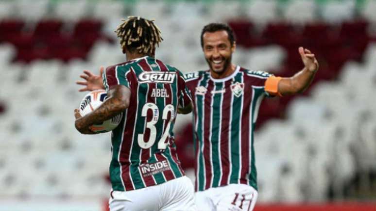 Abel comemora gol marcado (Foto: Lucas Merçon/Fluminense FC)