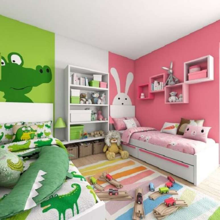 24. Almofadas decorativas para quarto infantil alegram o cômodo. Fonte: Pinterest