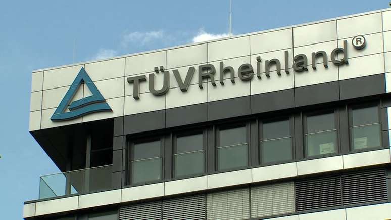 TUV Rheinland, certificadora alem&atilde; que avalizou os implantes, foi considerada pela Justi&ccedil;a francesa respons&aacute;vel por indeniza&ccedil;&otilde;es