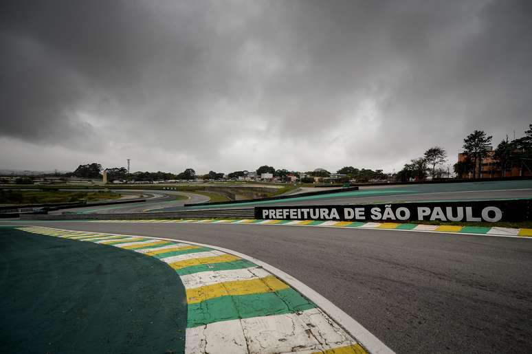 Contrato para a realiza&ccedil;&atilde;o do GP de S&atilde;o Paulo pelos pr&oacute;ximos cinco anos chegou a ser suspenso 