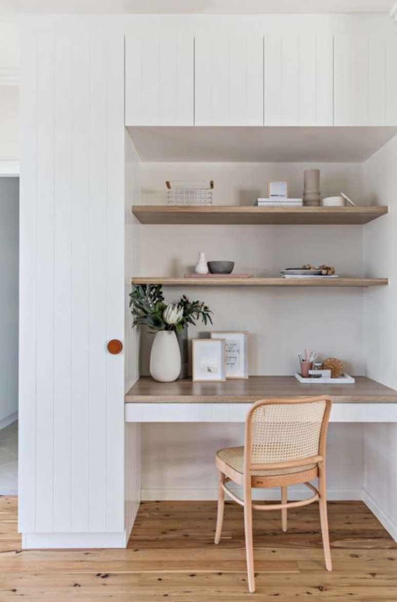 51. Escrit&oacute;rio com cadeira de palha &ndash; Foto Style degree