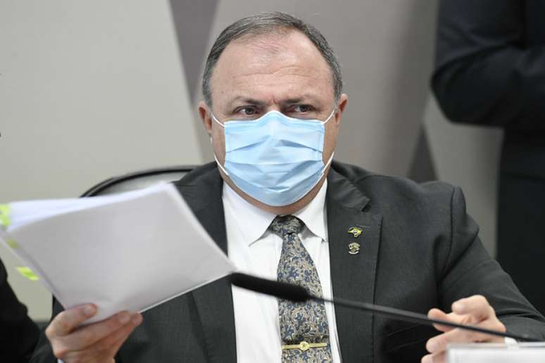 Covaxin: Pazuello diz à PGR ter sido avisado por Bolsonaro e nega irregularidades