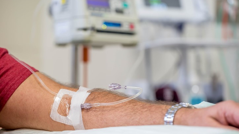 A imunoterapia &eacute; aplicada por meio de infus&otilde;es na veia e seus resultados vem modificando o panorama da oncologia