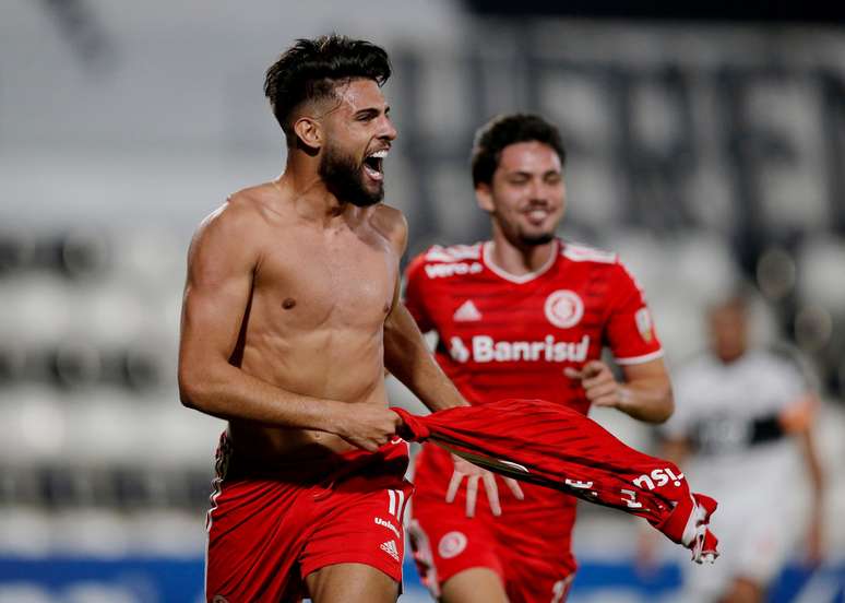Internacional vence por 1 a 0 o Olimpia-