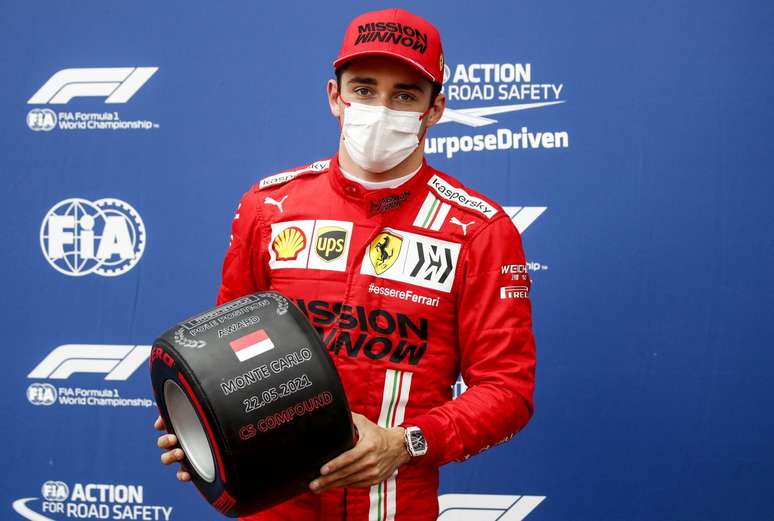 Charles Leclerc se tornou o primeiro monegasco a anotar uma pole-position nas ruas de M&ocirc;naco 