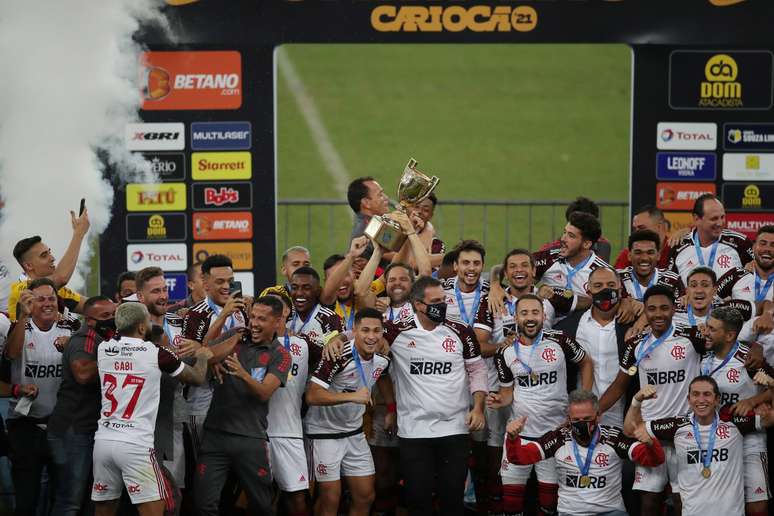 Flamengo já celebrou o título do Carioca (foto) e o da Supercopa do Brasil na temporada; até o final do ano, quer mais conquistas