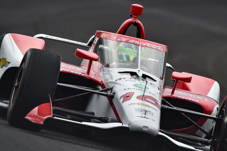 Simona de Silvestro viveu um drama no Bump Day 