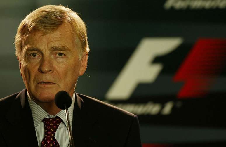 Max Mosley teve o an&uacute;ncio da sua morte nesta segunda-feira 