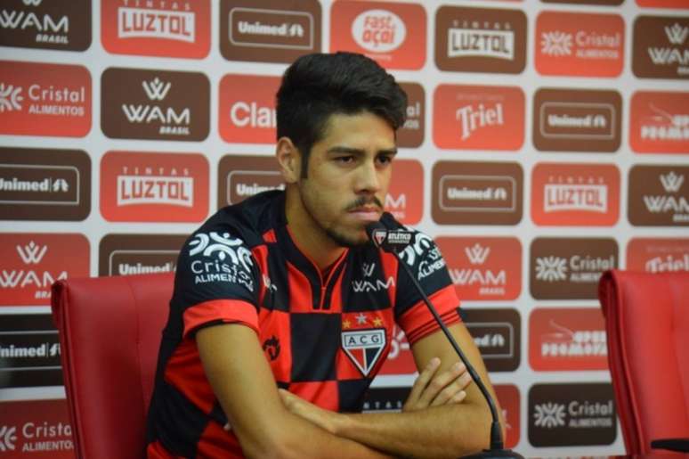 Victor Paraíba quer crescer de produção junto com a equipe em 2020 (Foto: Divulgação/Atlético-GO)