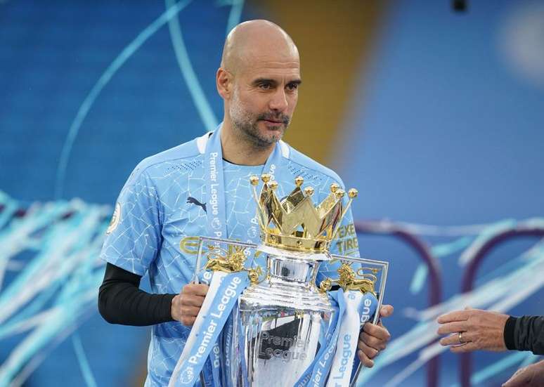 Guardiola celebra t&iacute;tulo do Manchester City 
 23/5/2021    Pool via REUTERS/Dave Thompson