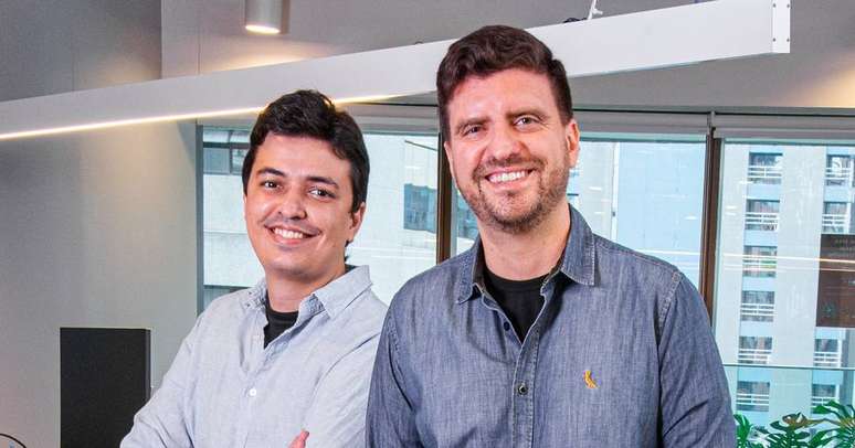 Rodrigo Neves (esq.) e Antonio Rocha (dir.) são os fundadores da autointitulada primeira 'prevtech' do Brasil, a Onze