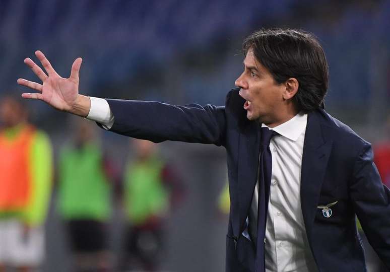 Inzaghi em jogo da Lazio contra o Milan
 26/4/2021   REUTERS/Alberto Lingria