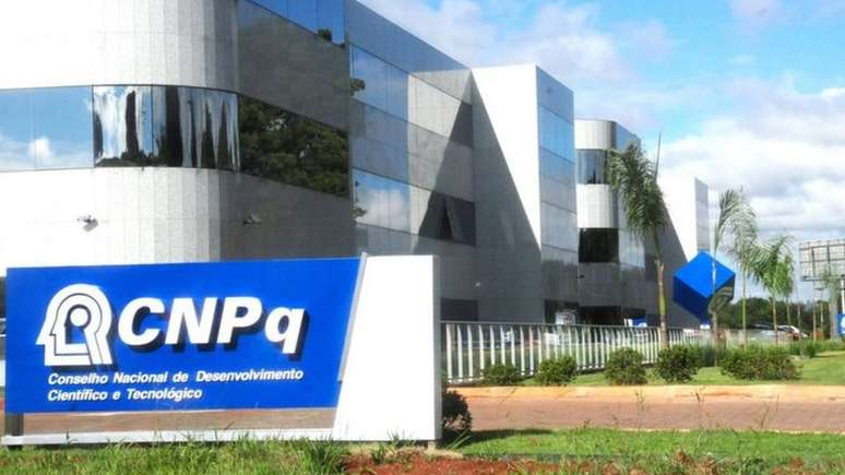 Nos último anos, CNPq tem perdido recursos e bolsas para as diversas áreas de pesquisa têm diminuído