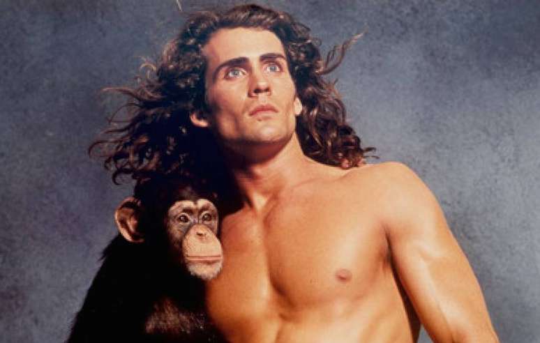 Joe Lara como Tarzan na década de 1990