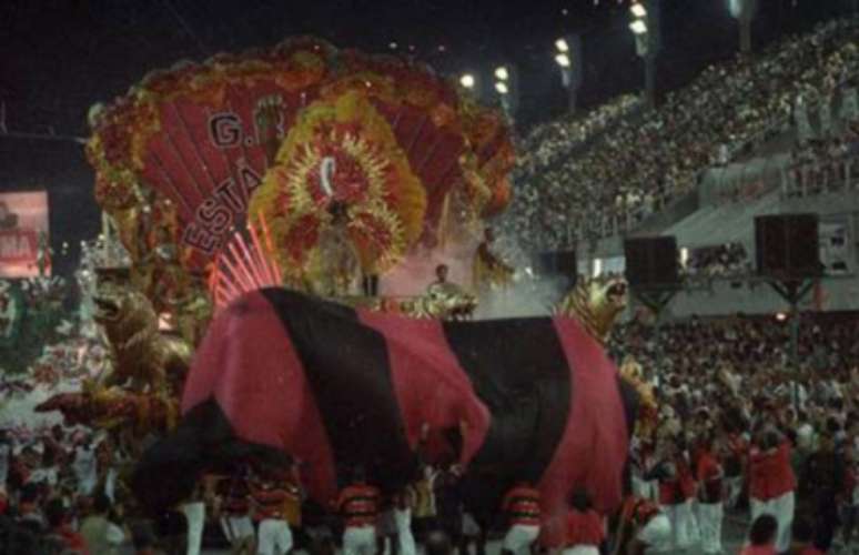 Desfile da Estácio de Sá em 1995 (Foto: Reprodução)