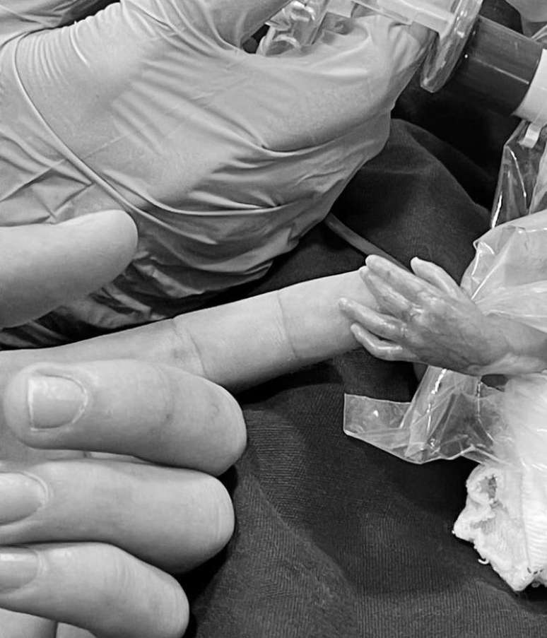 Whindersson compartilhou a novidade com f&atilde;s e seguidores neste domingo (30).