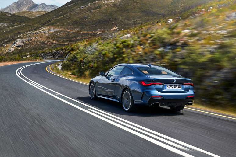 BMW M440i já está disponível nas concessionárias da marca no país pelo preço de R$ 575.950. 
