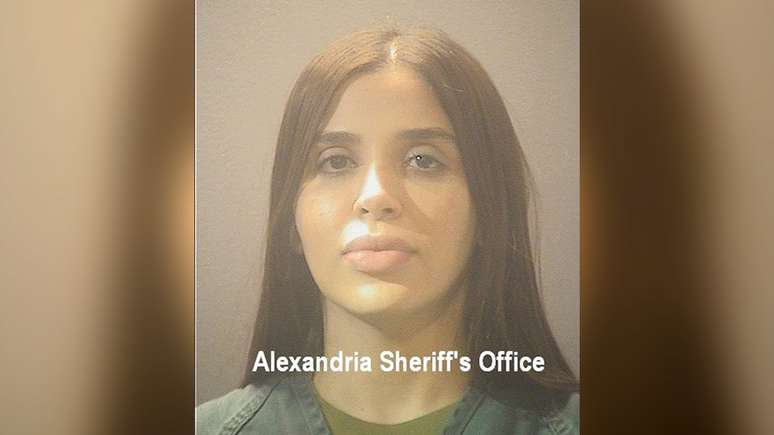 Foto de Emma Coronel Aispuro quando foi presa