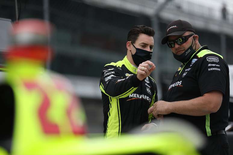 Simon Pagenaud está, sim, vivo atrás do título da Indy 