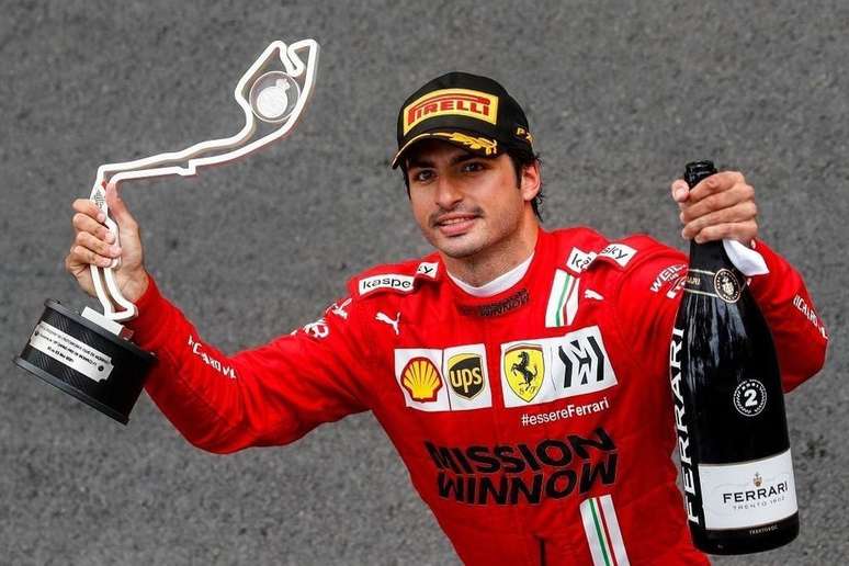 Carlos Sainz conquistou seu primeiro pódio pela Ferrari, com o segundo lugar em Mônaco 