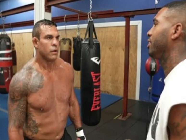 Vitor Belfort teve duelo de Boxe marcado contra o americano Mike Holston (Foto: Reprodução)