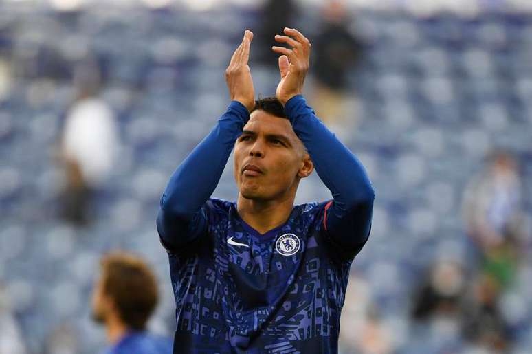 Thiago Silva antes da final da Liga dos Campeões 
 29/5/2021   Pool via REUTERS/Pierre-Philippe Marcou