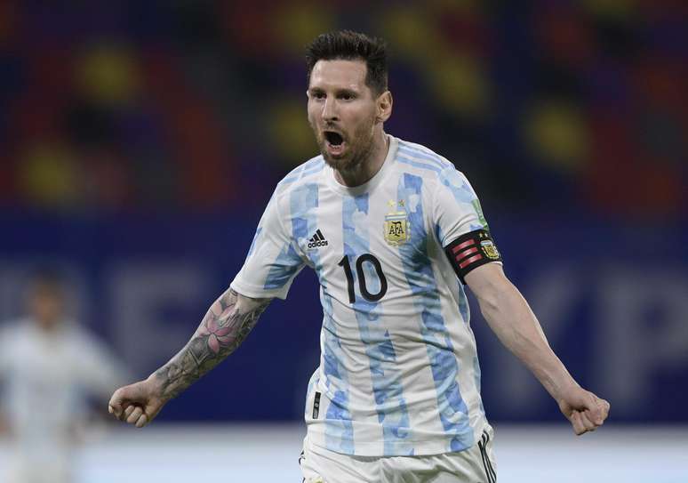 Messi abriu o placar no jogo contra o Chile