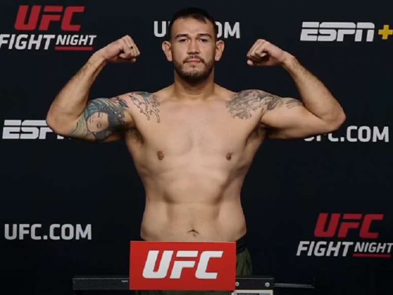 Augusto Sakai vai liderar o card de brasileiros no UFC Vegas 28 (Foto: Reprodução/YouTube)