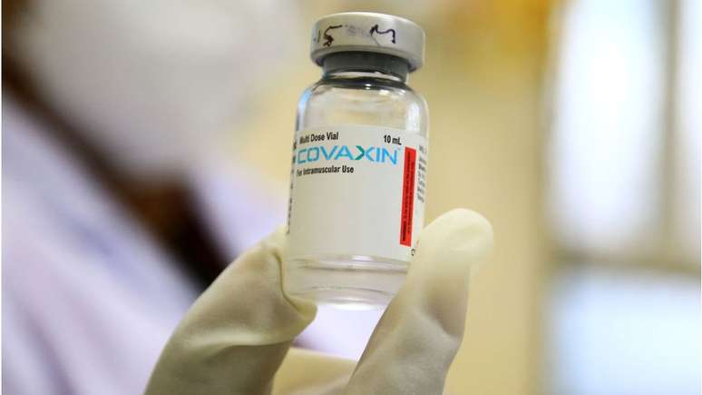 Governo federal tem acordo para recebimento de 20 milhões de doses de vacina indiana