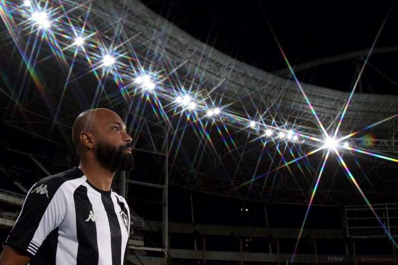 Chay é reforço do Botafogo para a temporada (Foto: Vítor Silva/Botafogo)